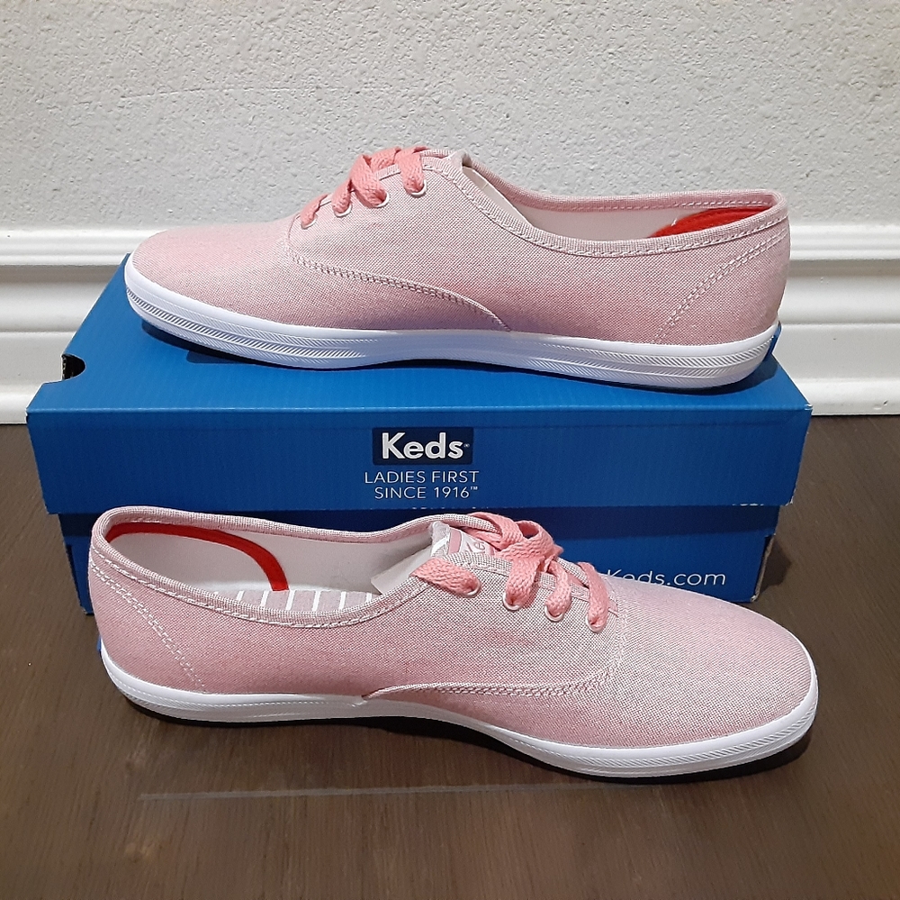 Keds - Picture 2 of 4